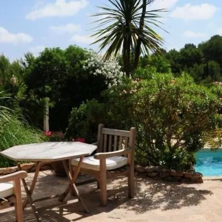 With Pool Santa Eularia Сasa de vacaciones *