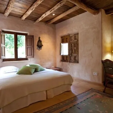 With Pool Santa Eularia