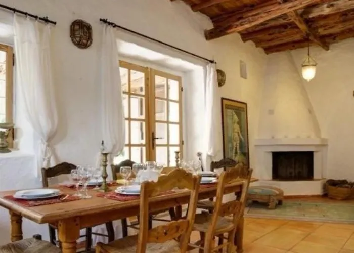 Сasa de vacaciones With Pool Santa Eularia