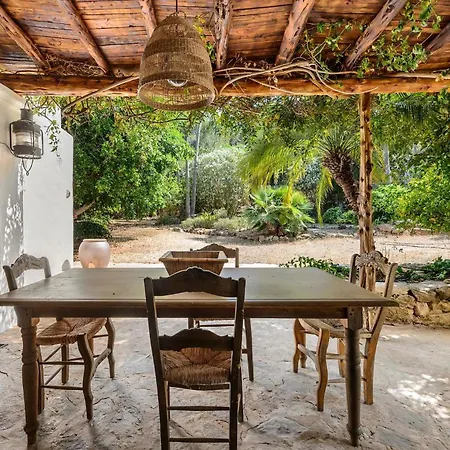 With Pool Santa Eularia * סנטה אאולריה דס ריו