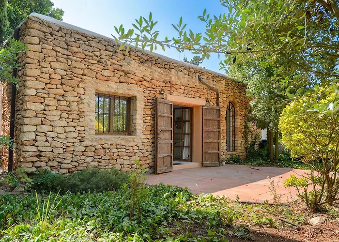 With Pool Santa Eularia בית נופש סנטה אאולריה דס ריו