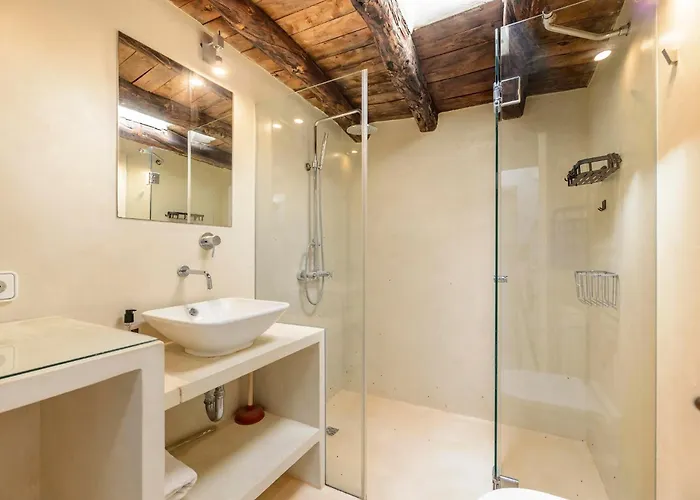 With Pool Santa Eularia בית נופש